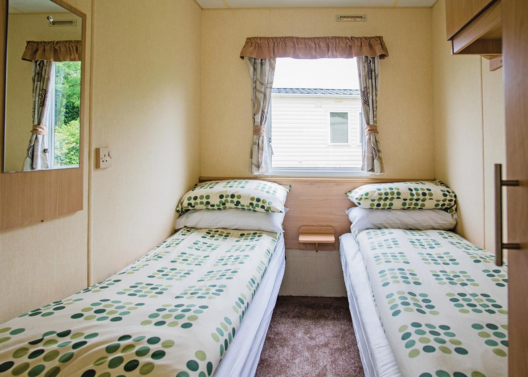 Grondre Holiday Park Clynderwen Exterior photo